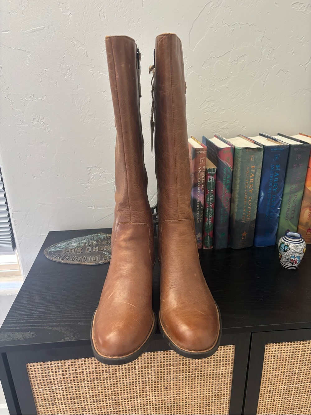 NWT Børn Classic Tall Brown Leather Women's Boots